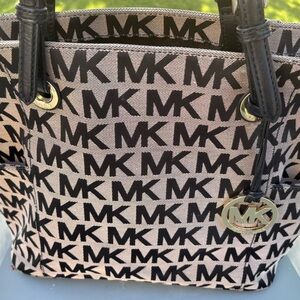 Michael Kors Black and Tan Women's Tote Bag